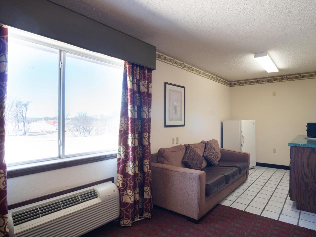 Executive Inn Alva Dış mekan fotoğraf